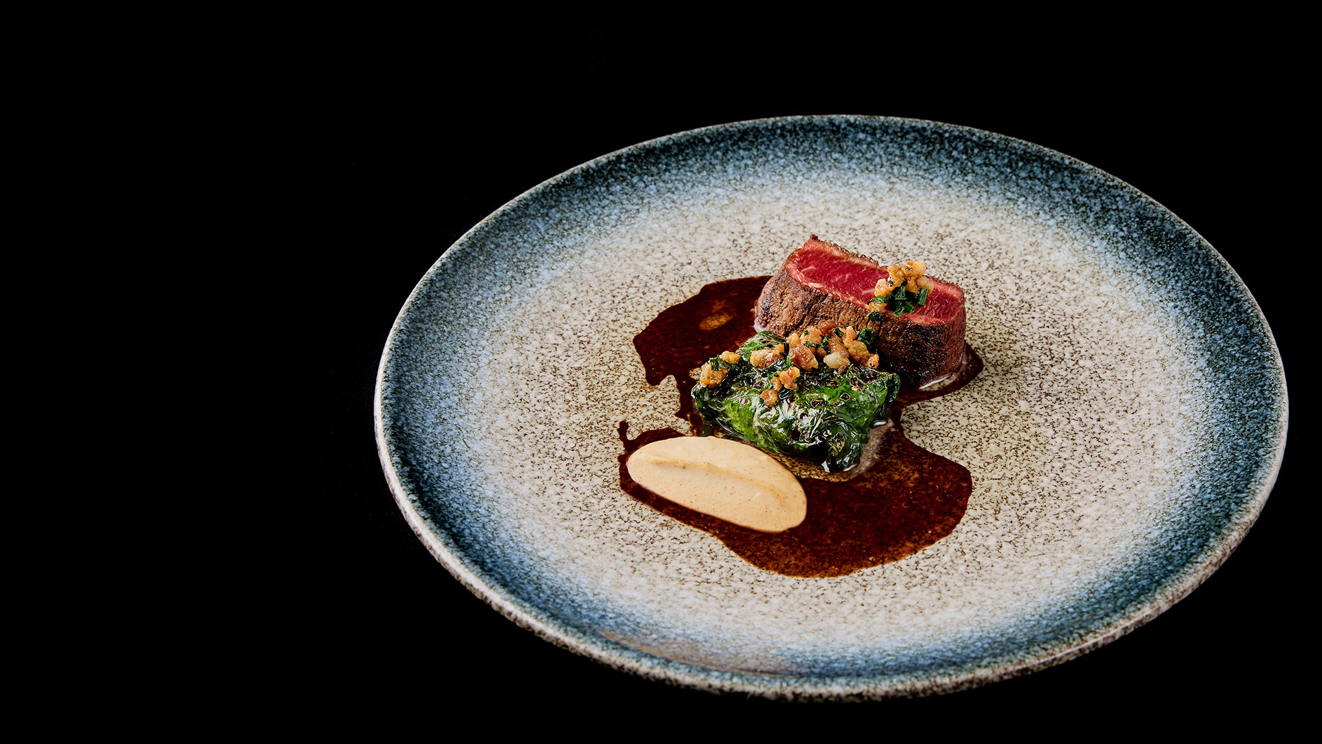 Lamb Saddle with Betel Leaves and Horseradish - Japan (EN)