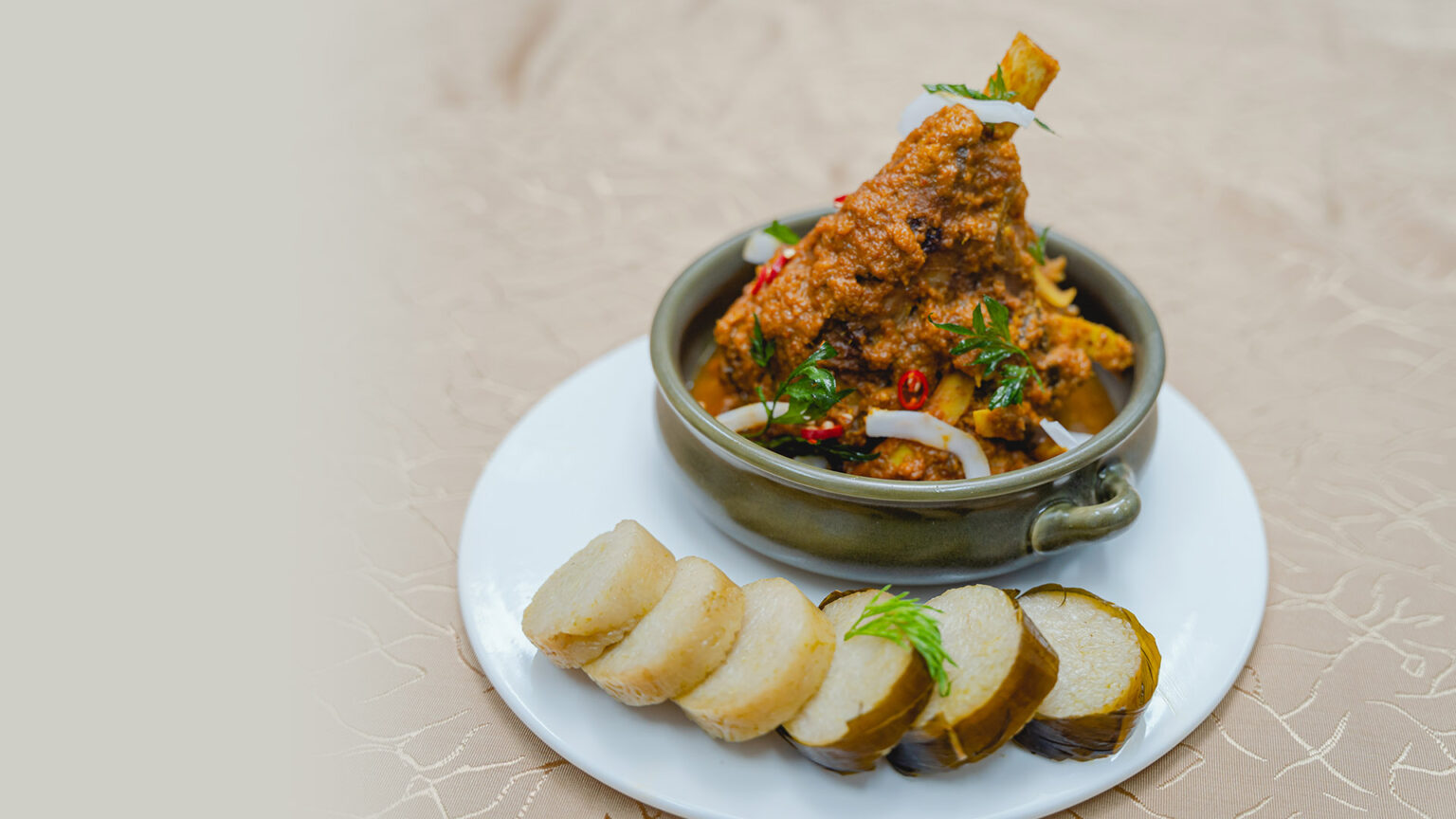 lamb-shank-rendang-with-coconut-flake-malaysia